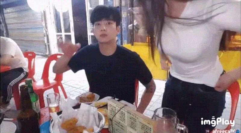 e8e95188d9a965f7b2eefd740614b925_1681195710_5332.gif